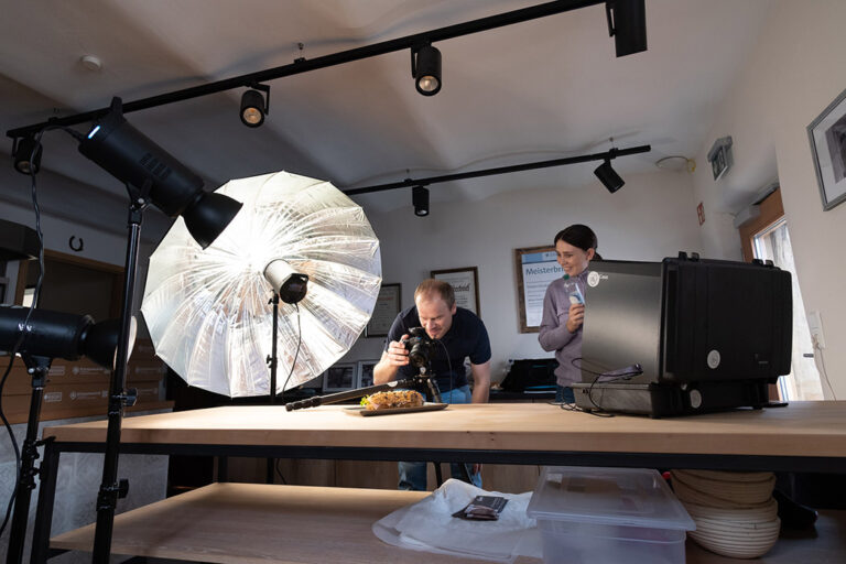 bäckerei-glocker-fotoshooting fotoshooting, benjamin knoblauch, fotoknobi, bäckerei glocker, foodphotography, gomadingen, fotograf, making of, behind the scenes